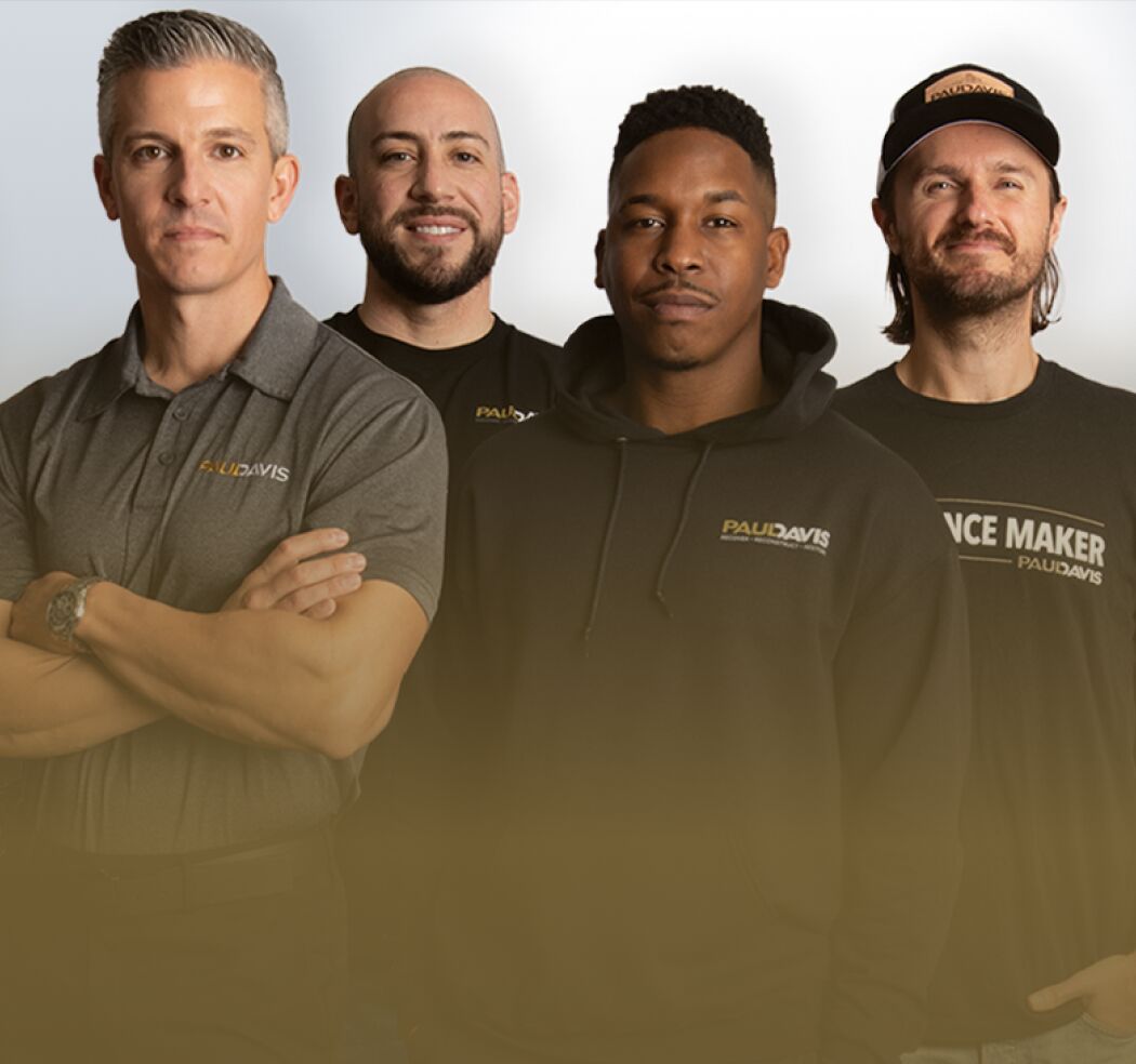 Paul Davis Restoration team members posing for a staff photo
